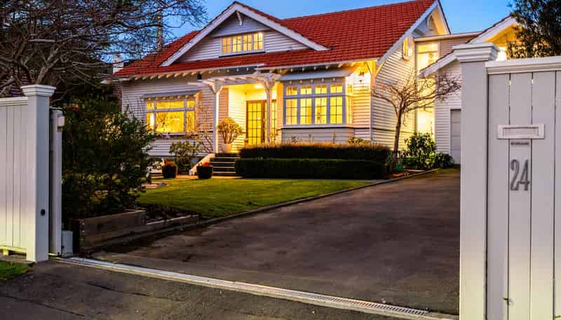 24 Reading Street, Karori