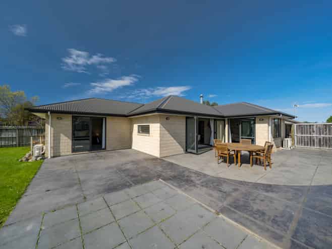 42 Gladstone Road, Woodend