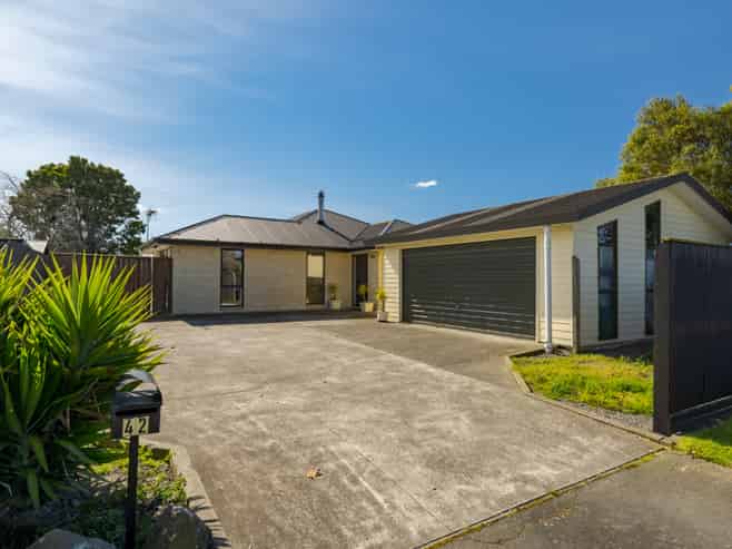 42 Gladstone Road, Woodend