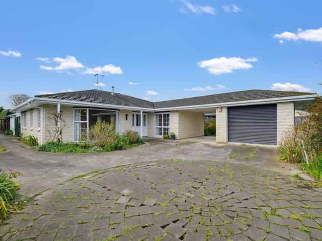 90 Fitzroy Street, Terrace End