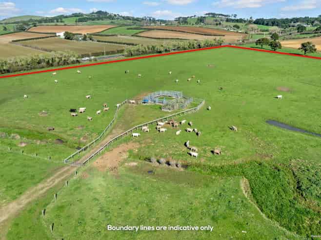 678 Waiuku Road, Pukekohe