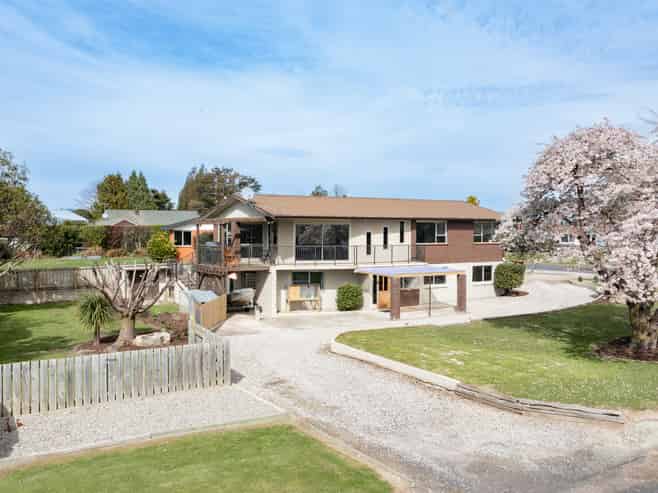 14 Bidston Street, Outram