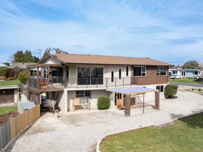 14 Bidston Street, Outram