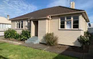 26 Bell Street, Marton