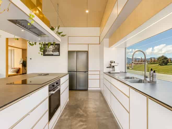 6 Pounamu Avenue, Wanaka