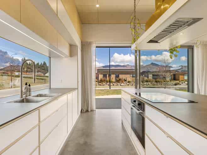 6 Pounamu Avenue, Wanaka