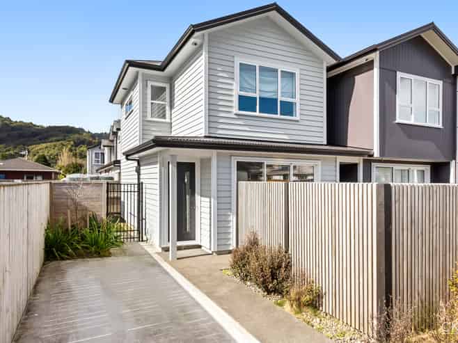 1/41 Main Road, Wainuiomata