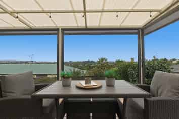 77 Poike Road, Hairini