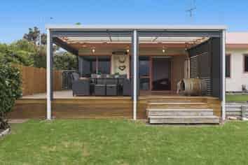 77 Poike Road, Hairini