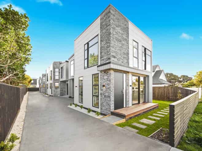 45 Hattaway Avenue, Bucklands Beach