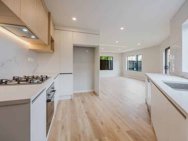 Lot 5, 34 West Coast Road, Glen Eden