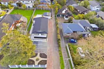 197 Lake Road, Belmont