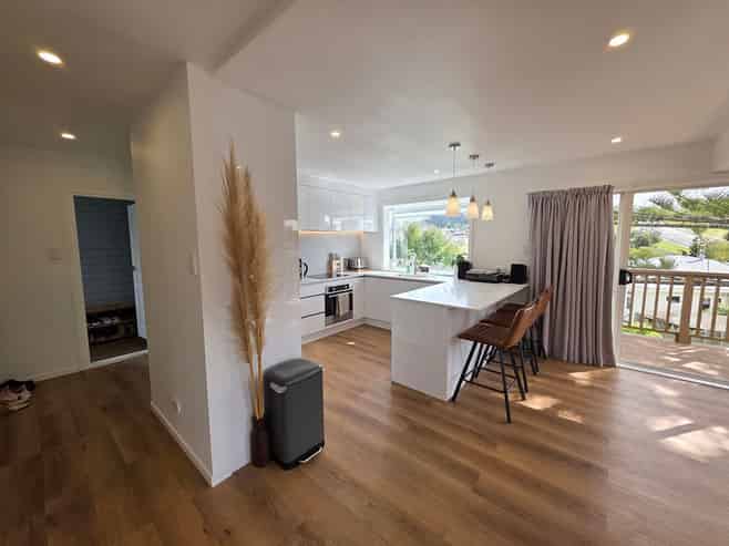 2A Holiday Road, Stanmore Bay