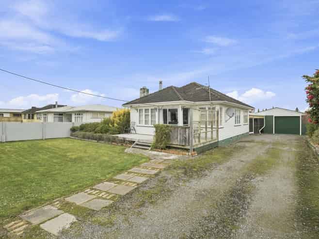 68 Marumaru Street, Marton