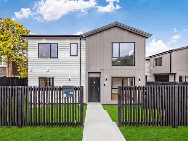 34 West Coast Road, Glen Eden