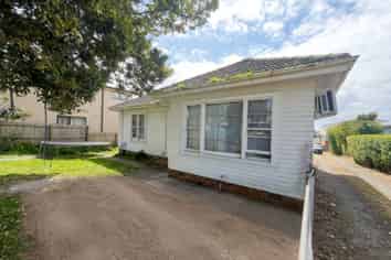 65 Station Road, Papatoetoe