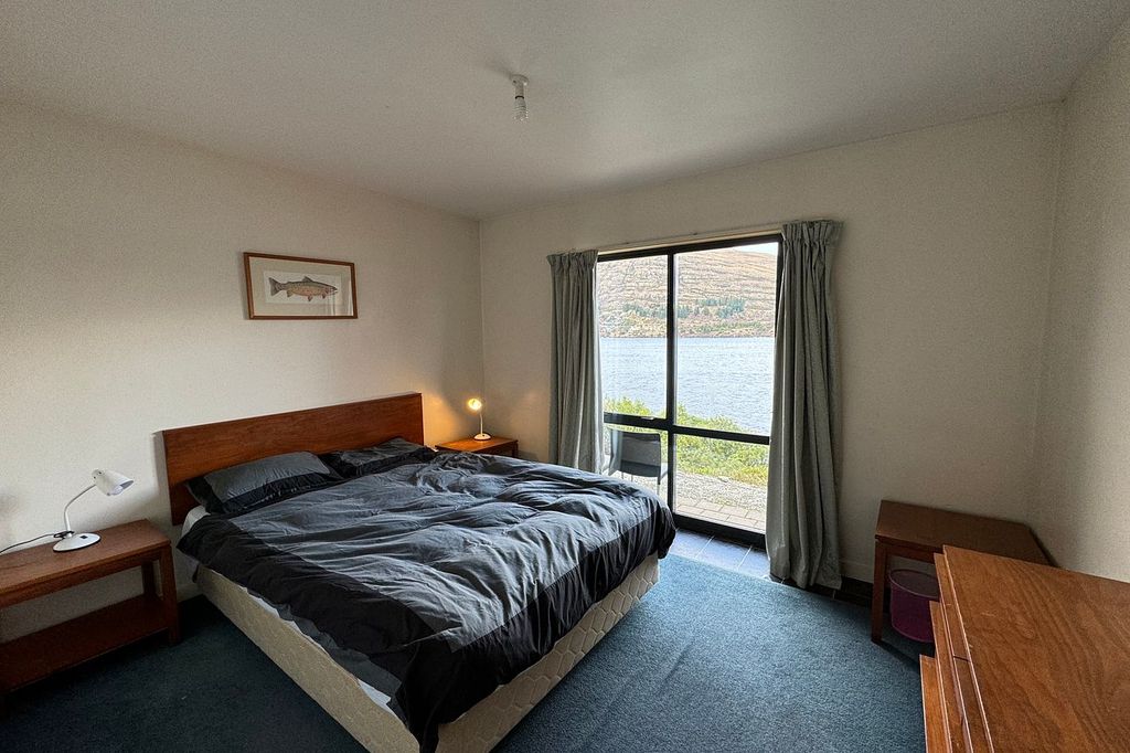 Lake front townhouse - furnished 4