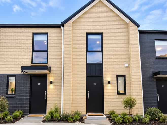 24/125B Metcalfe Road, Ranui
