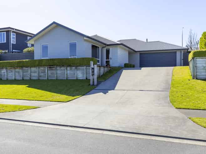 147 Victory Drive, Wharewaka
