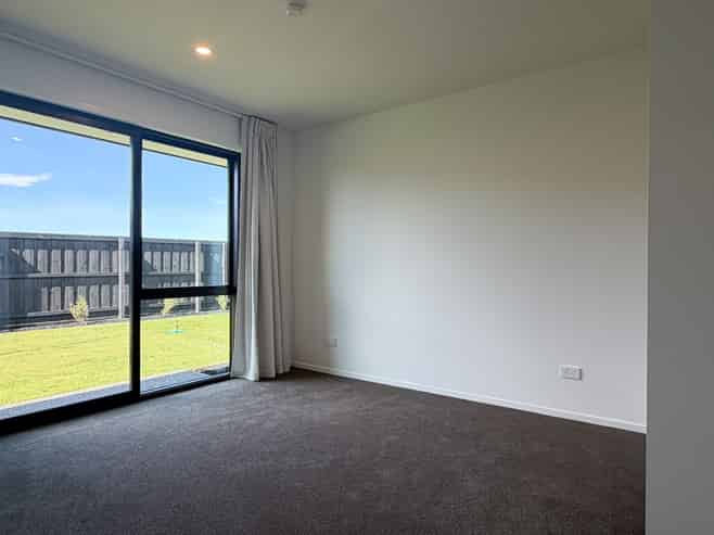 172 Lady Isaac Drive, Rolleston