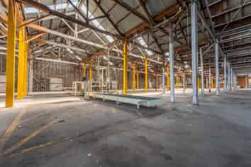 Large warehouse in port precinct