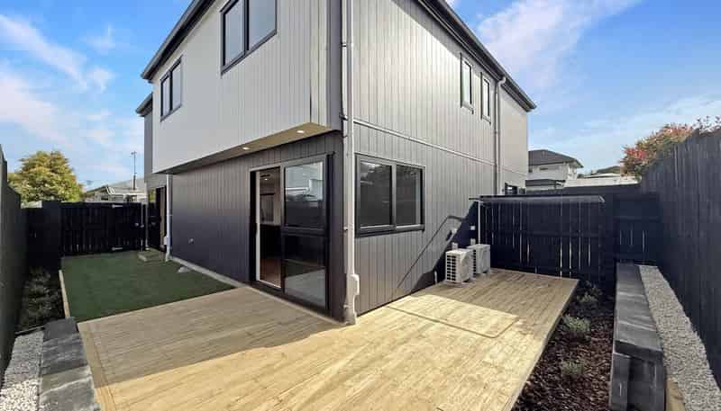 28B Harlston Road, Mount Albert