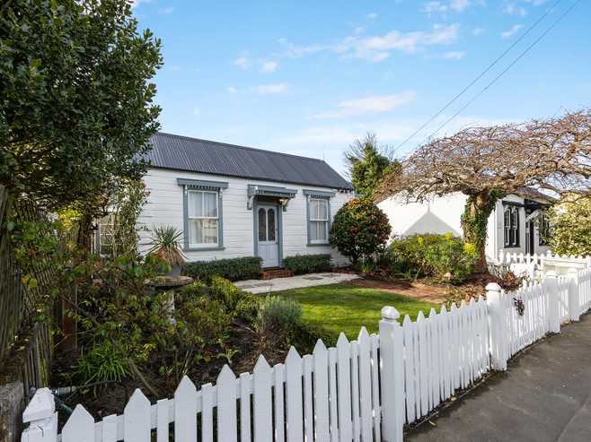 147a Holly Road, Saint Albans