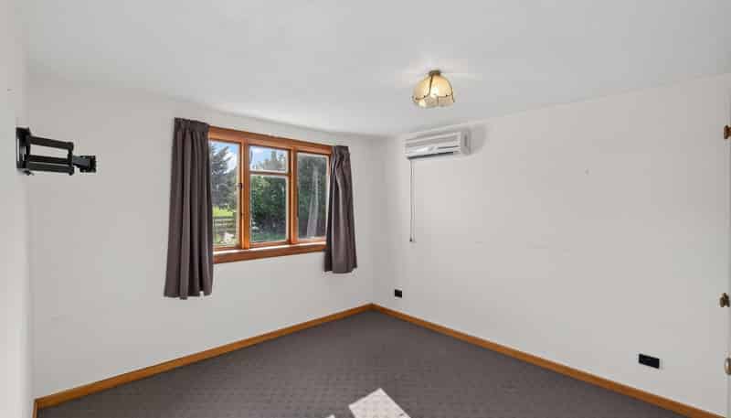 63 Hobans Road, Hawarden