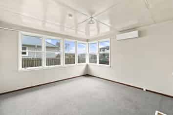 155 Ranolf Street, Glenholme