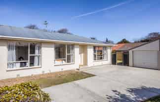 2/18 Inwoods Road, Parklands