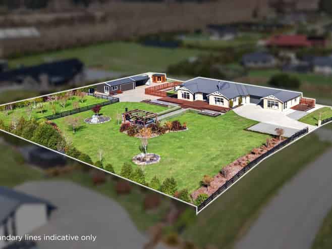 34 Copper Beech Road, Woodend