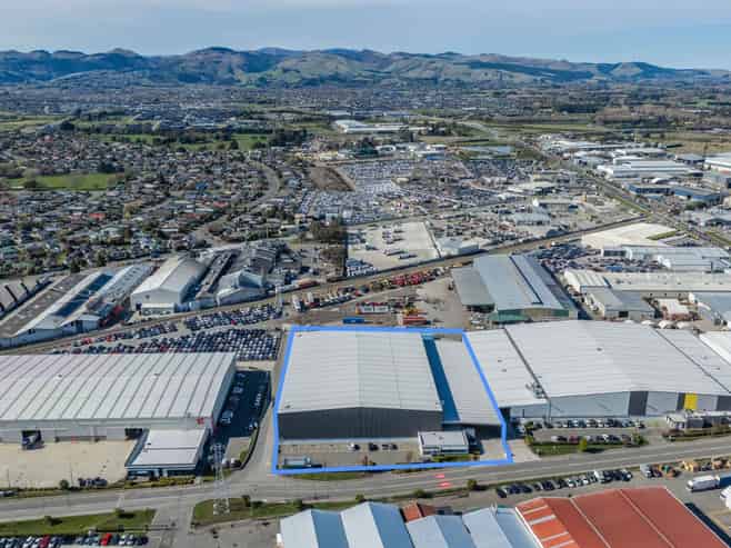 Prime Hornby Distribution Centre 