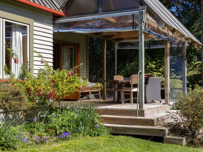 16 School Road, Lower Moutere, Motueka