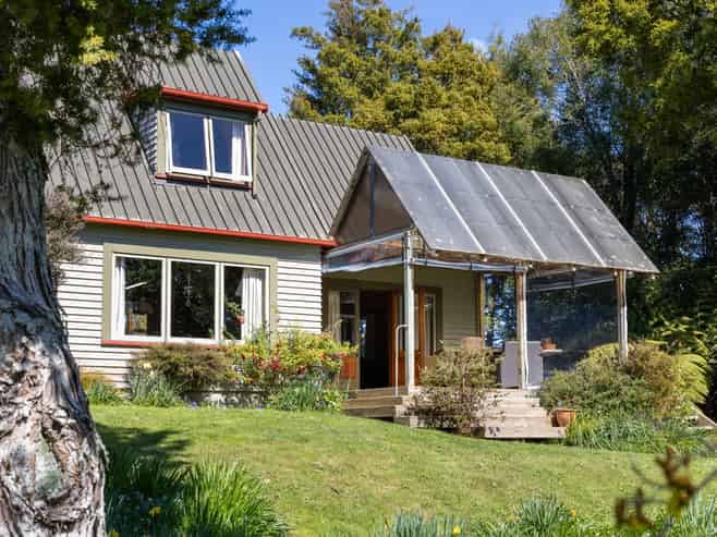16 School Road, Lower Moutere, Motueka