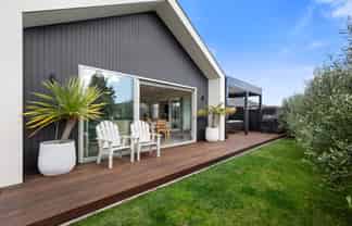 409 Frankley Road, Ferndale
