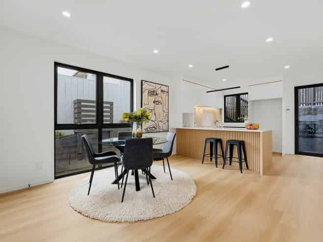 Lots 1-7/137 Moore Street, Hillcrest