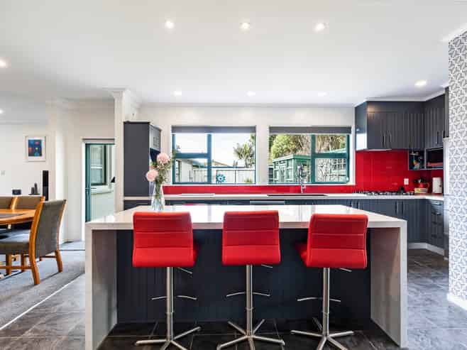 13 Onslow Place, Merrilands