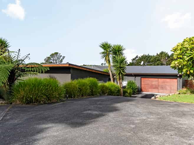 225 Awai Road, Tarurutangi