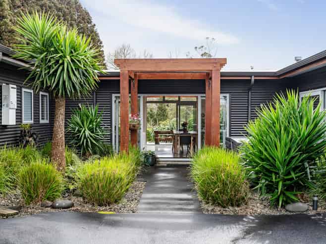 225 Awai Road, Tarurutangi