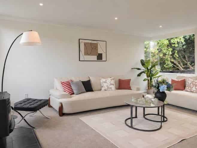 51 Helvetia Drive, Browns Bay