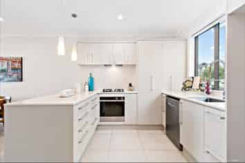22 Kamana Road, Flat Bush