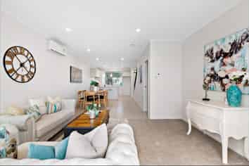 22 Kamana Road, Flat Bush