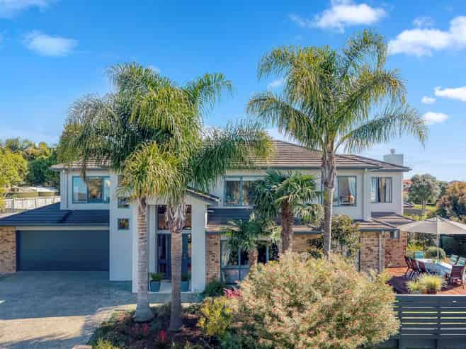 1 Harbourside Court, Beachlands
