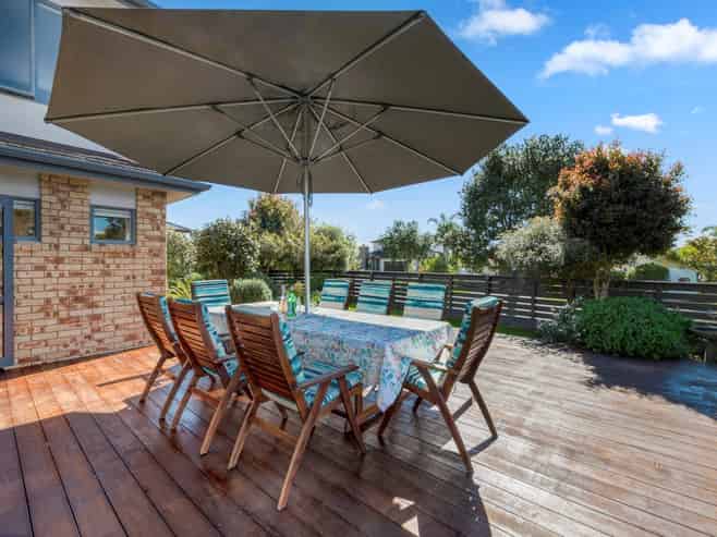 1 Harbourside Court, Beachlands