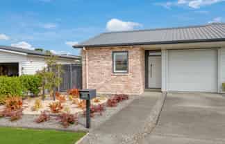 201B  Ninth View Avenue, Beachlands