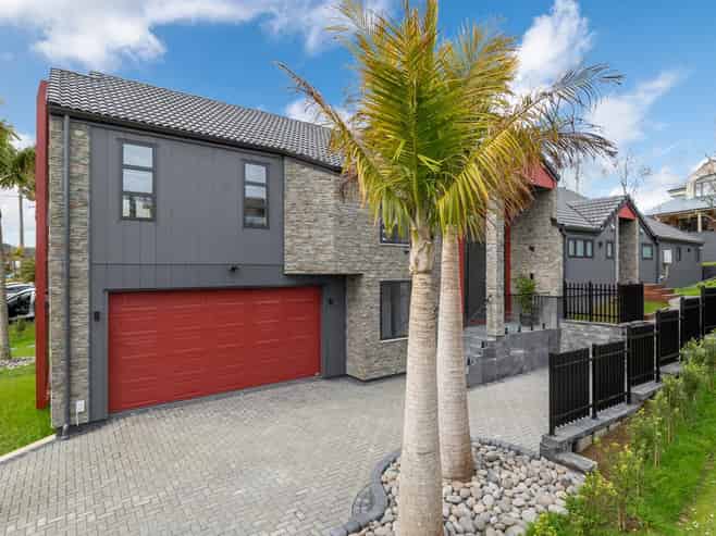  106 Landing Drive, Albany