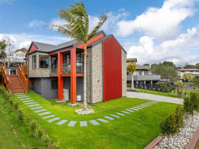  106 Landing Drive, Albany