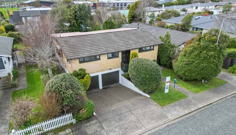 28 Helmsdale Street, Waverley