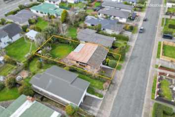 28 Helmsdale Street, Waverley