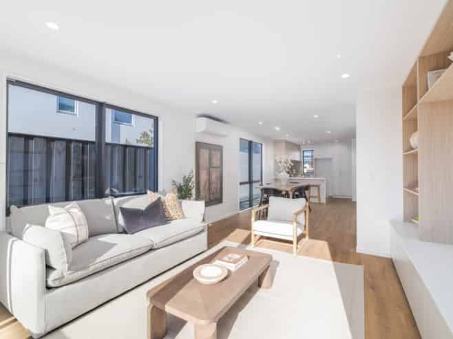 2/509 Durham Street North, Saint Albans